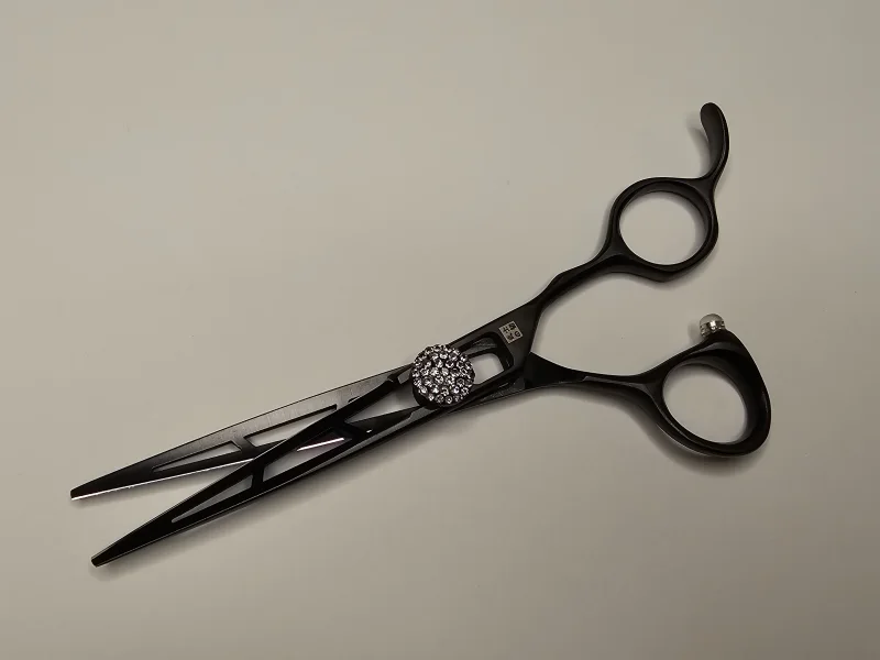 Samurai Tough,  Haar-Scheren