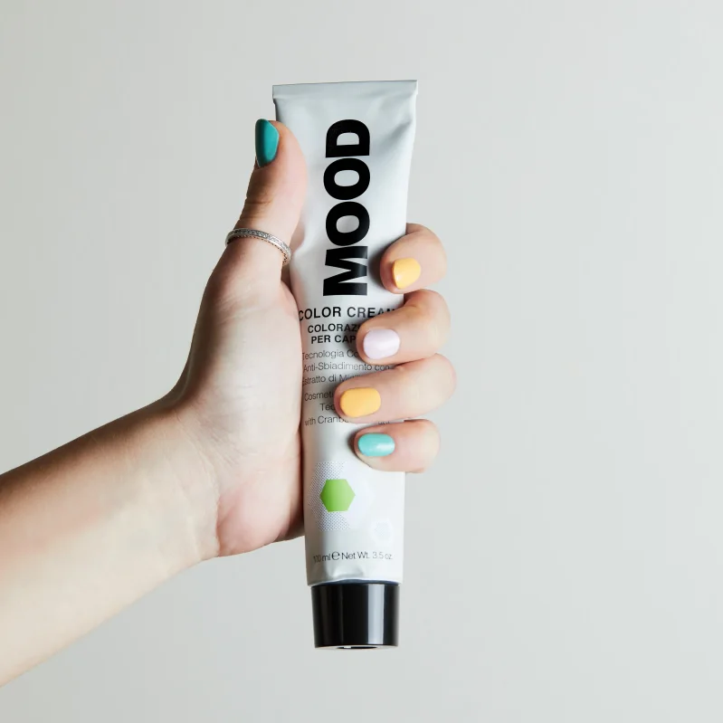 MOOD COLOR CREAM + MOODY TONERS FARBKARTE