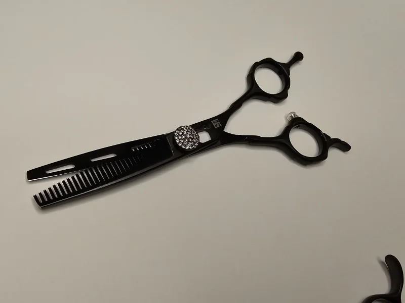 Samurai Tough,  Haar-Scheren