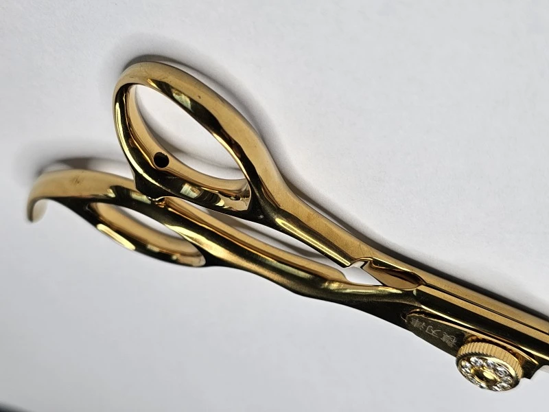 Mohatsu M - H - 01 5..5” Haarschere, gold